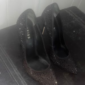 Reiss Bedazzled Stillettos 3” heels Size 38 (7.5W)